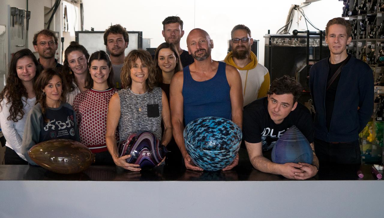 Master artisans and students Summer School 2019 Glassblowing Belle Ile Marc Baudrillart©Michelangelo Foundation