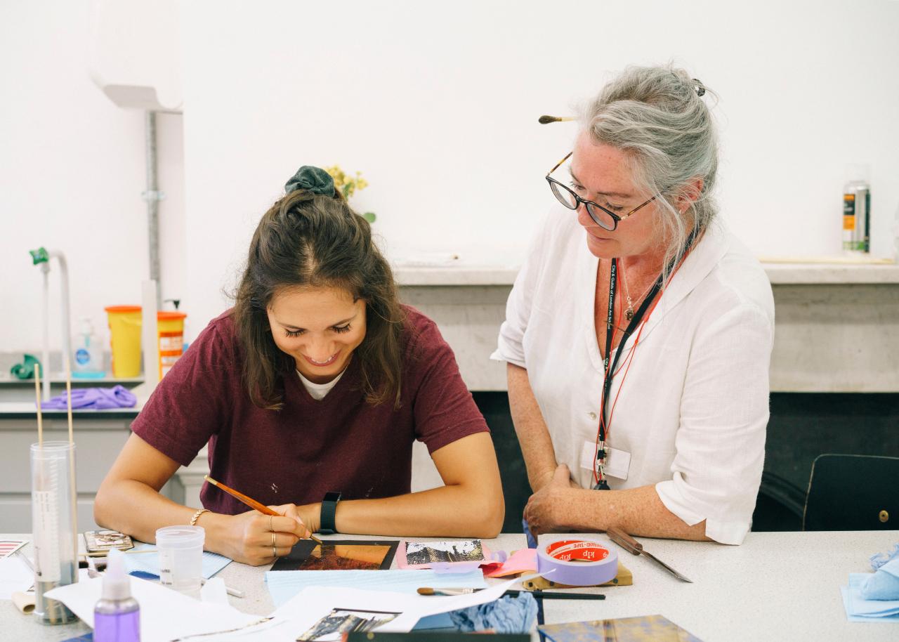 Summer School London Gilding and Verre Eglomise Marco Kesseler©Michelangelo Foundation